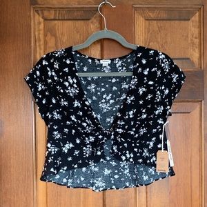 Garage Knot Front Top